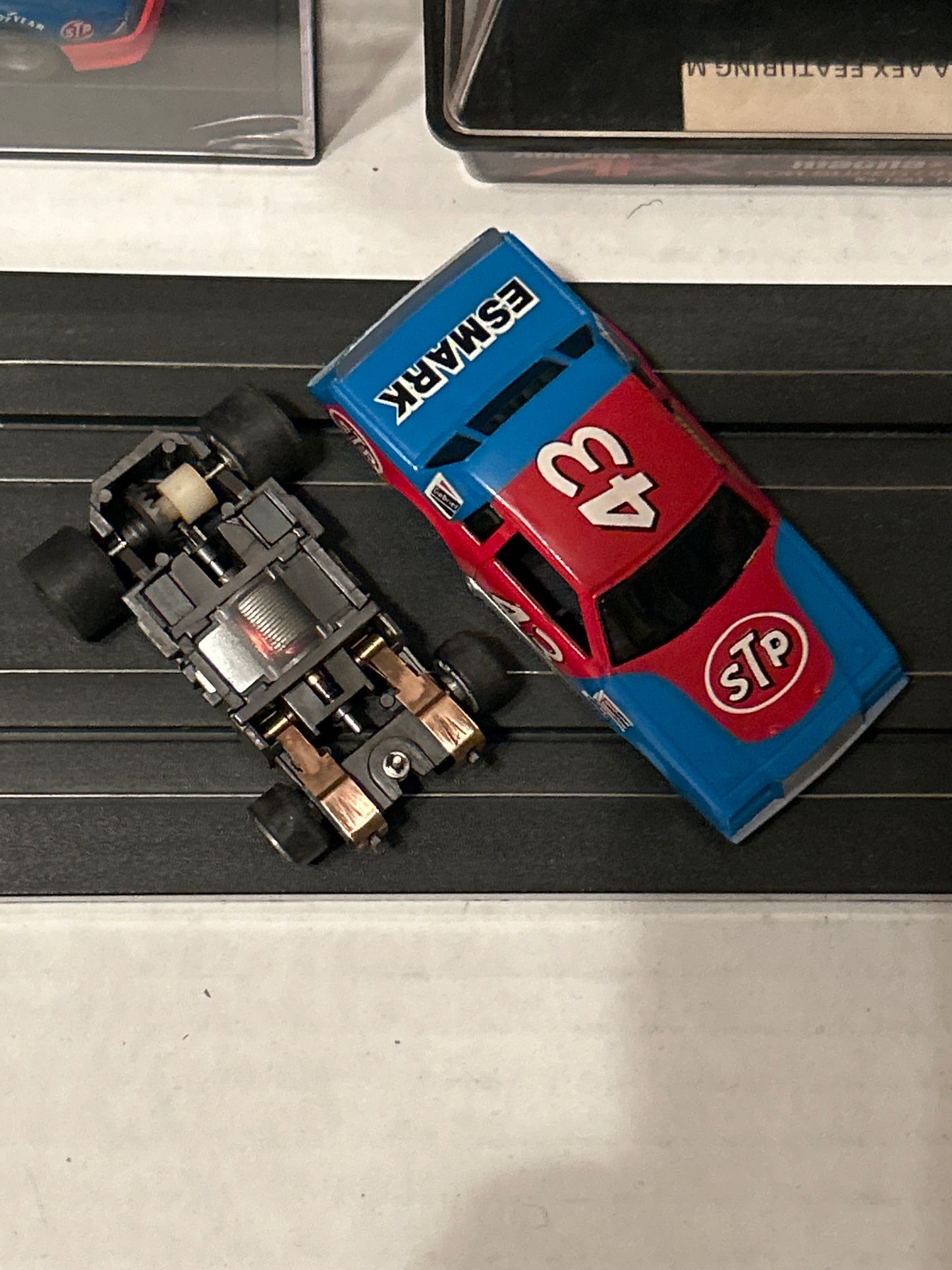 Tyco Petty Esmark 43 Buick Slot Car