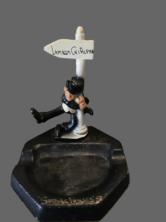 Cast Iron Drunk On Lamp Post Ash Tray