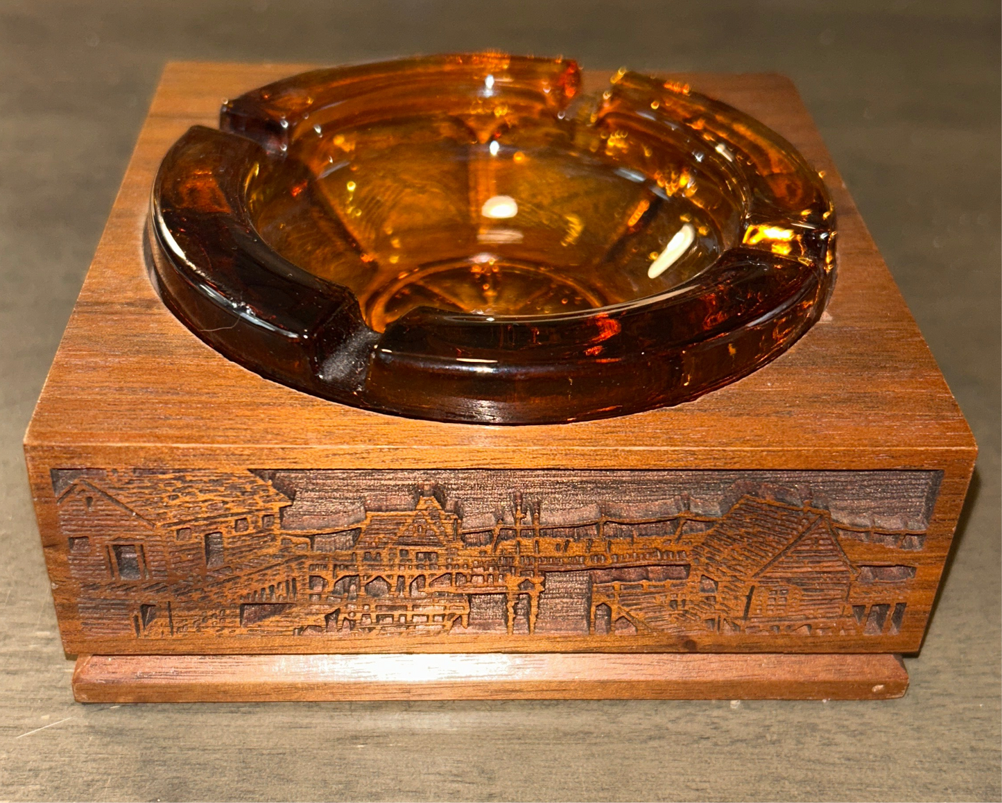 Ashtray w/Wood Carved Base
