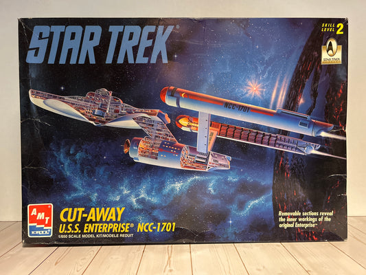AMT Star Trek Cutaway USS Enterprise Model Kit