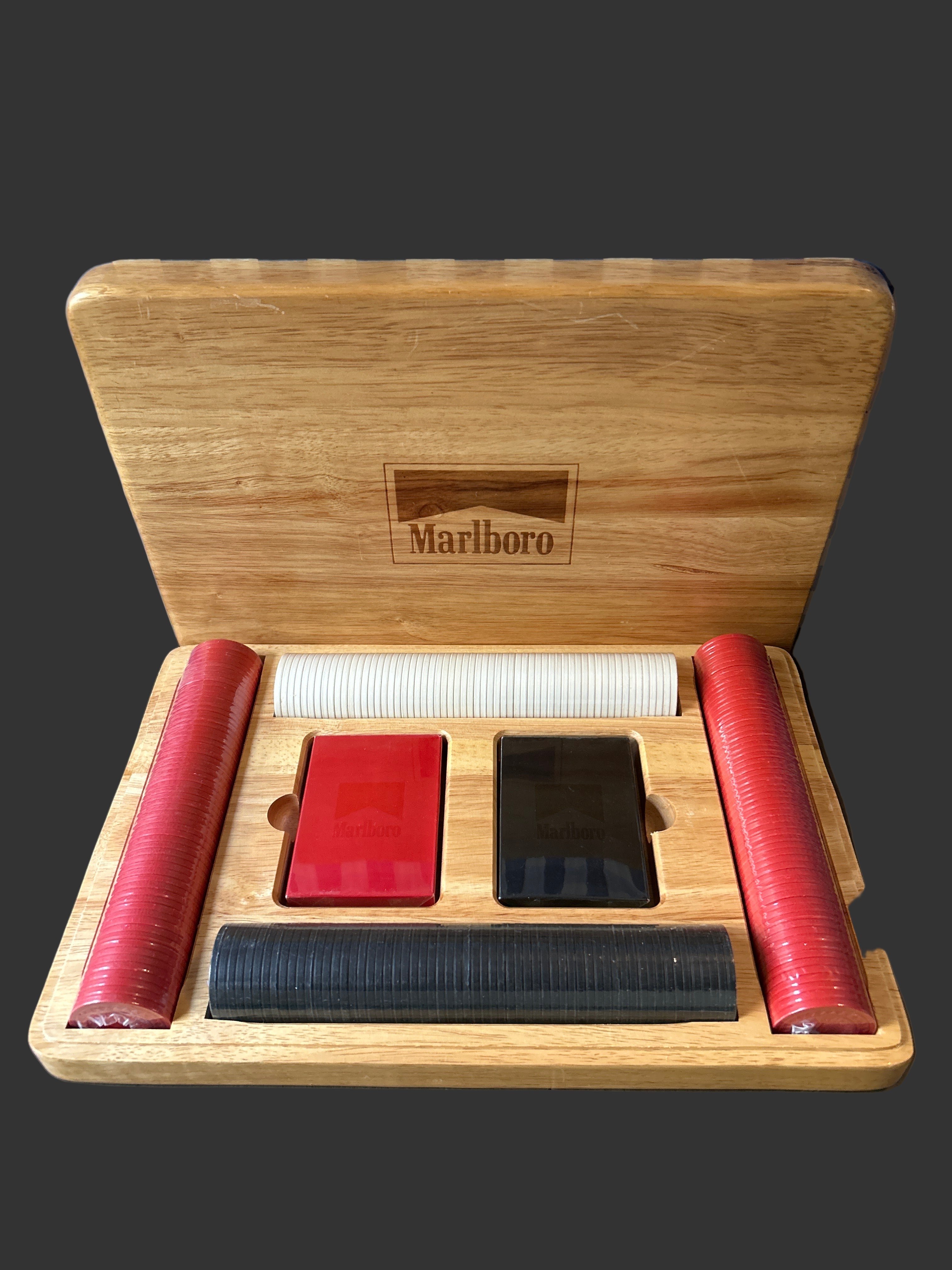 Marlboro コレクターズアイテム 専用ケース付き 90096C78-CD53-4C7B-B105-