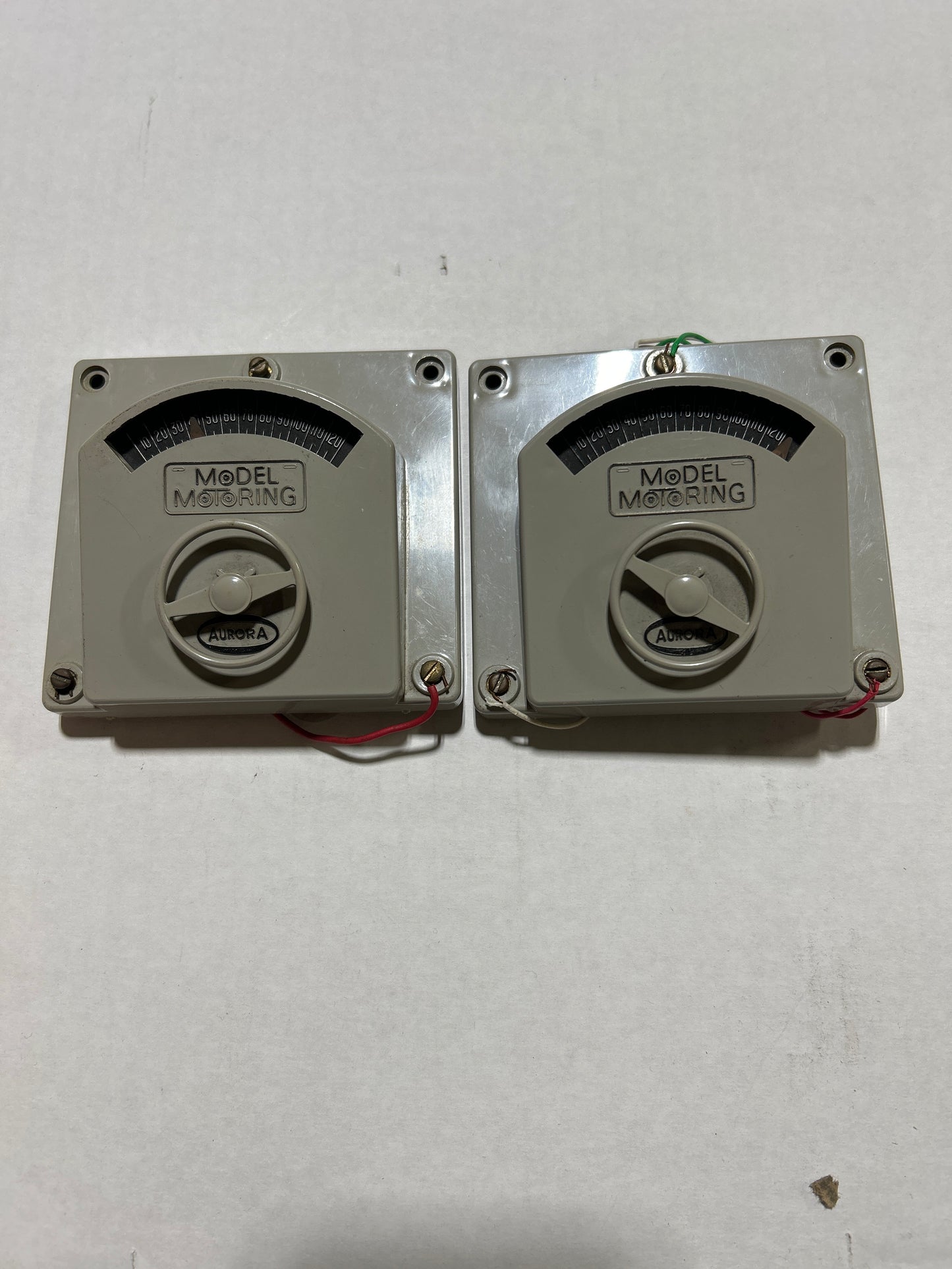 Aurora Model Motoring Steering Wheel Controller-Gray-Pair