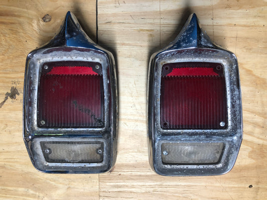 ‘65 Olds Cutlass/F85 Jetfire Taillight-Pair