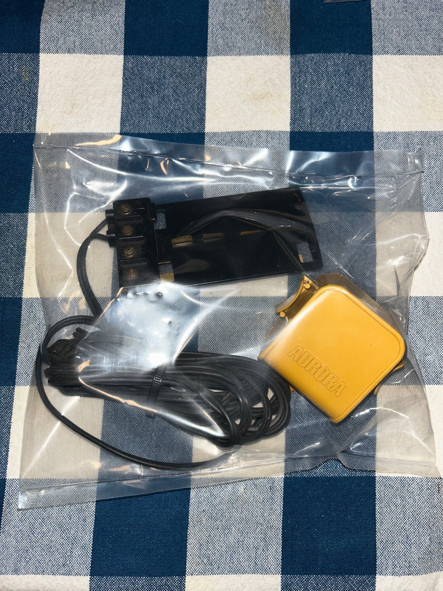 Aurora Power Pack w/Terminal Connector