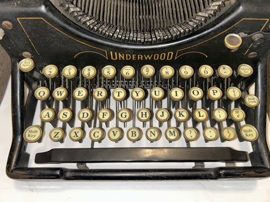 Underwood Model 5 Typewriter