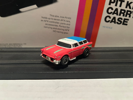 AFX/Tomy ‘57 Nomad Slot Car