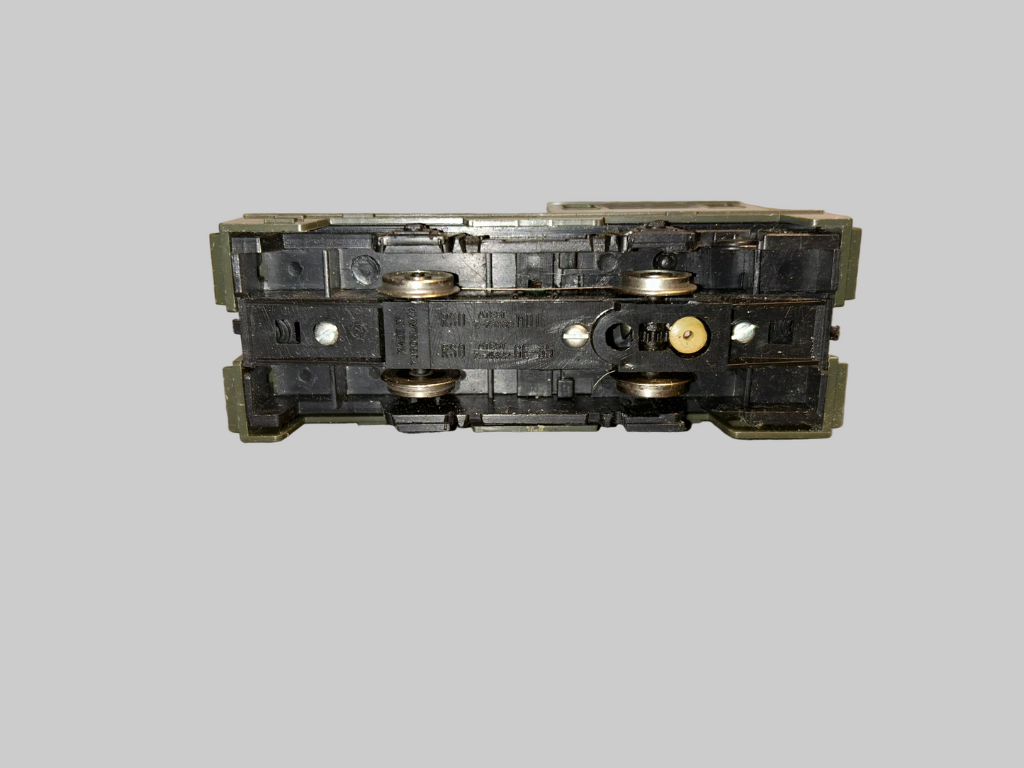 ATEST Olive Drab Locomotive-H.O.