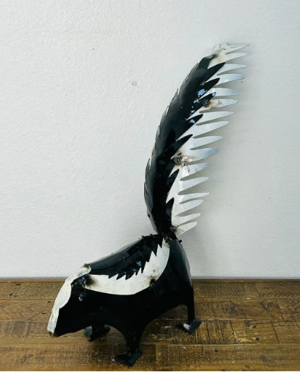 Large Skunk