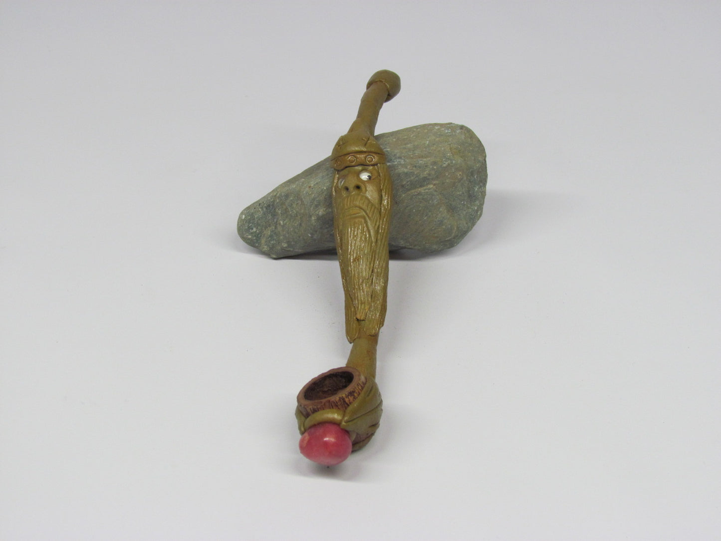 Folk Art Pipe