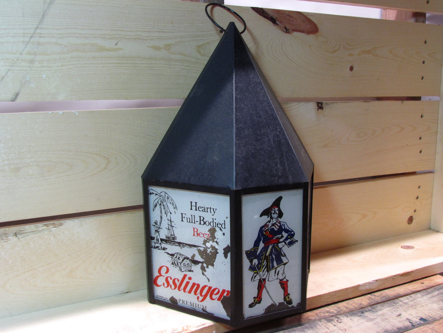 Esslinger Beer Lighted Sign Lantern