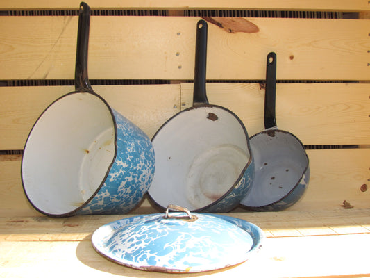 3 Pc. Blue Agate Pots and Lid