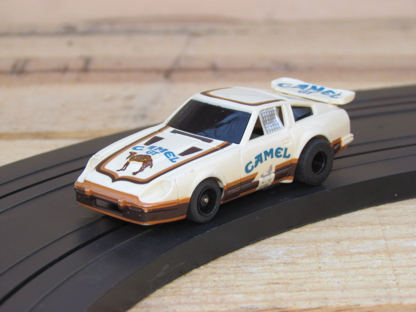 Tyco Datsun 280ZX Camel GT Slot Car – AnTiki G's