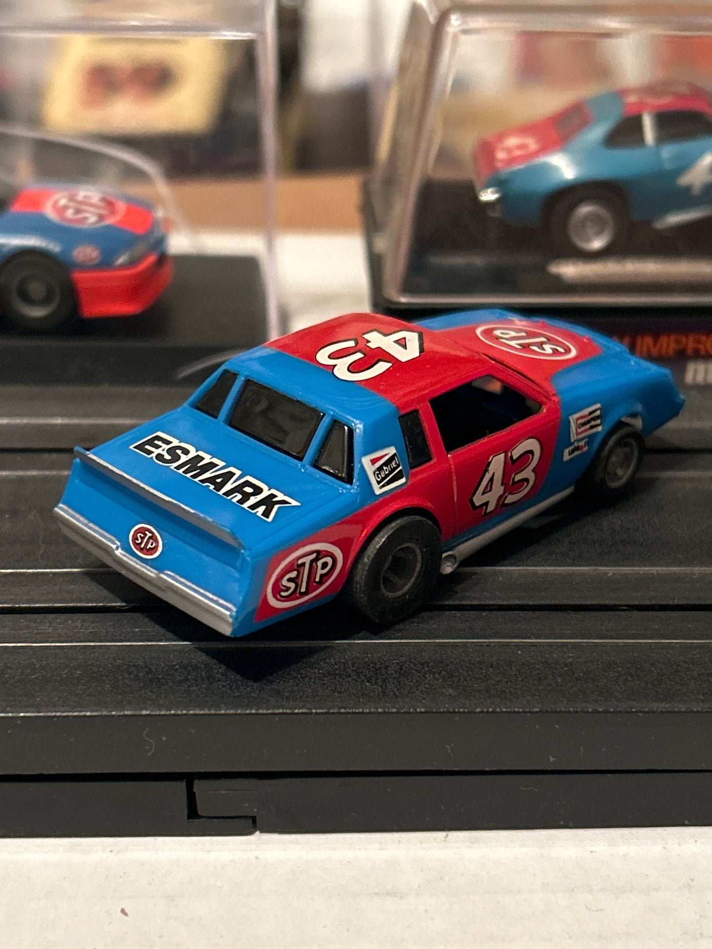 Tyco Petty Esmark 43 Buick Slot Car