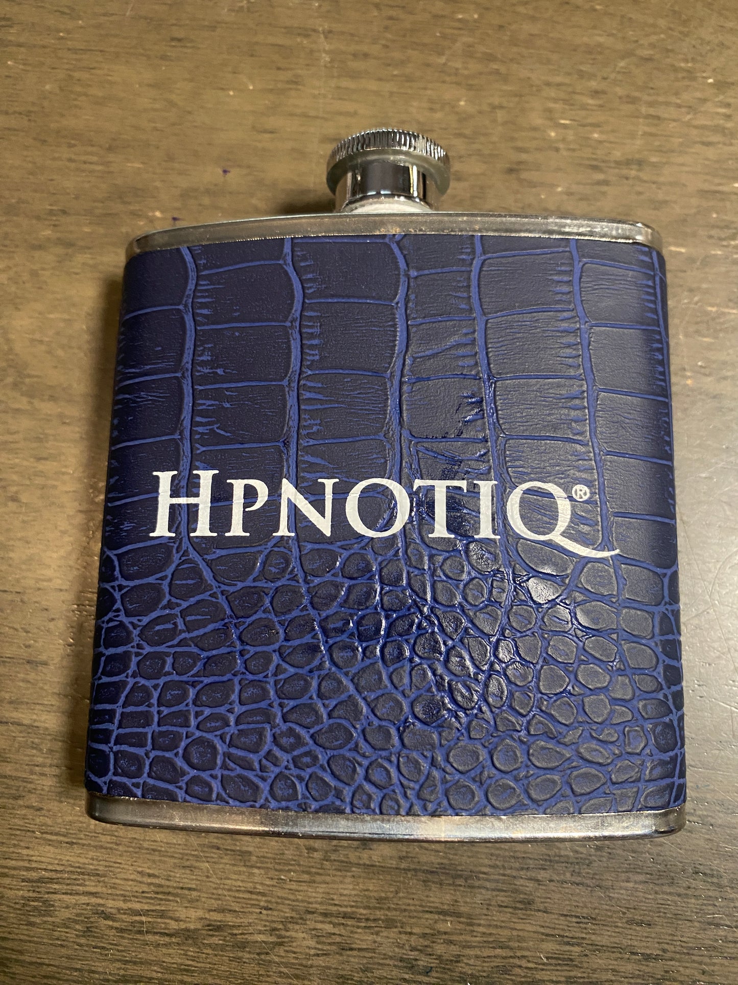 HPNOTIQ Flask