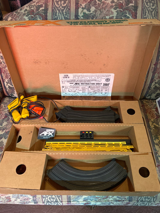 AFX Smokey and the Express Race Set