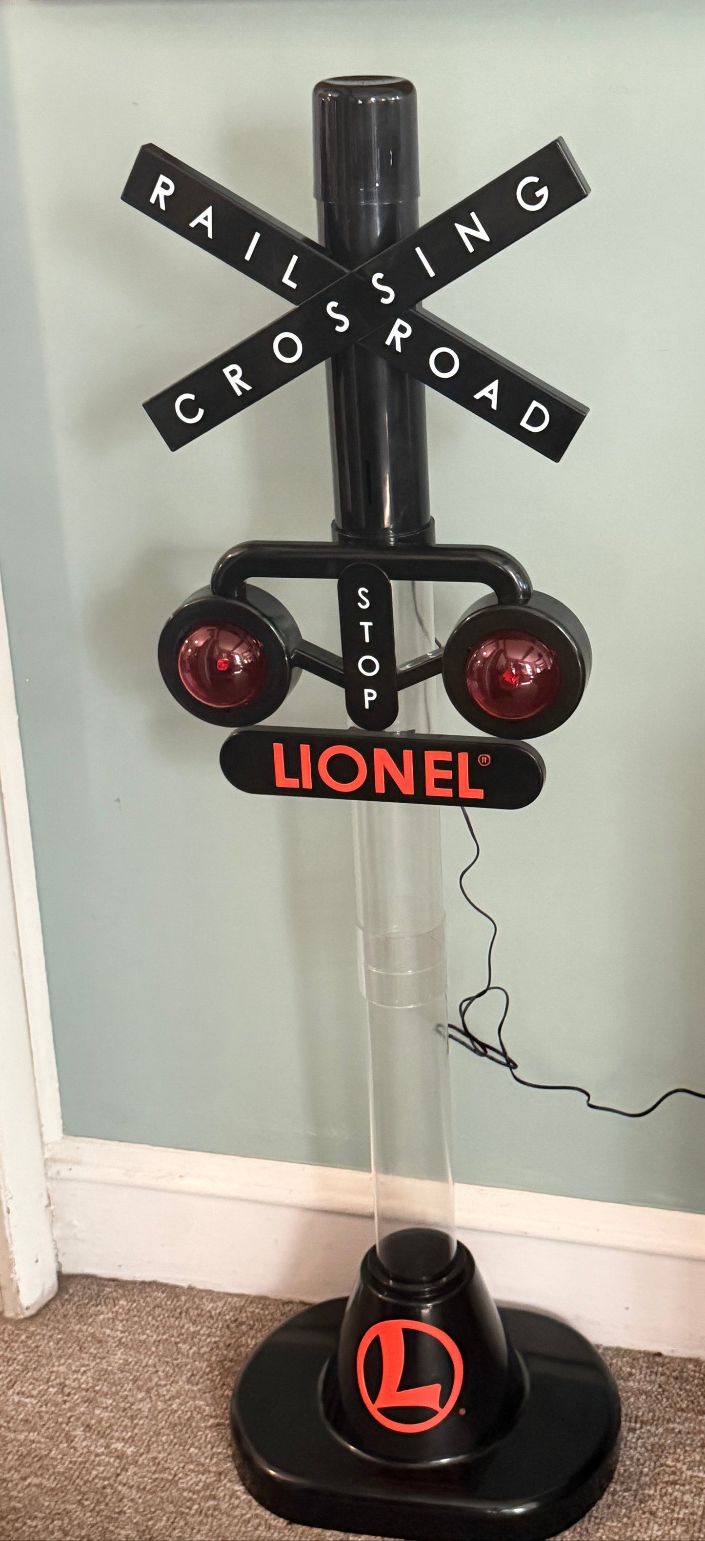 Lionel RailroadCrossing Bank