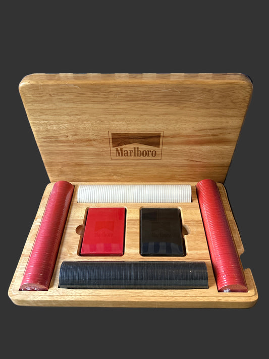 Marlboro Poker Set