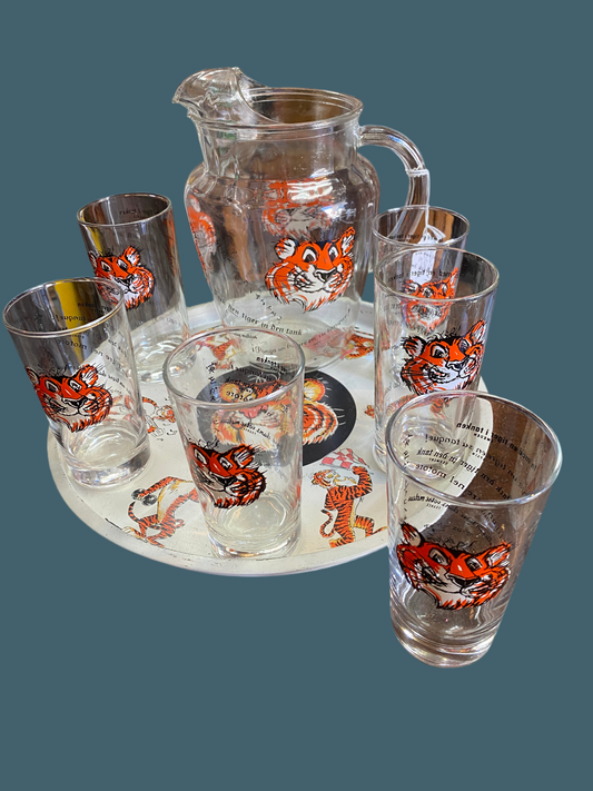 Esso Tiger Metal Tray and Glassware Set