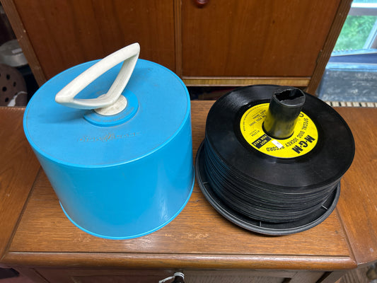 Disk-Go Case w/38 45’s