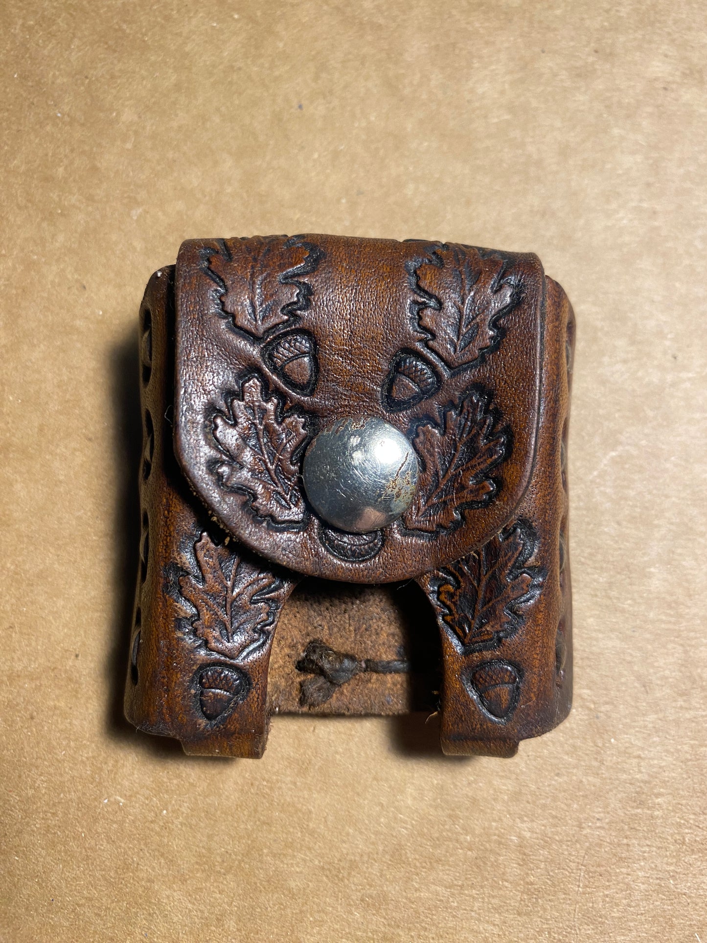Leather Oak Leak Lighter Holder