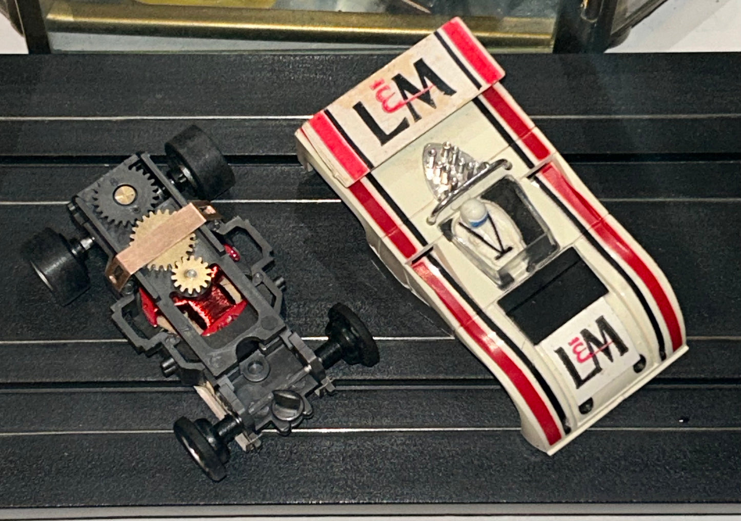 AFX L & M Can Am T-260 Lola Slot Car