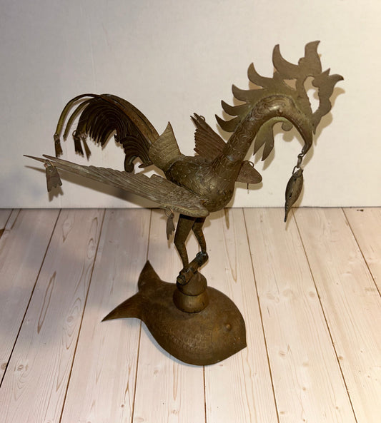 Decorative Bird w/Fish Sculpture