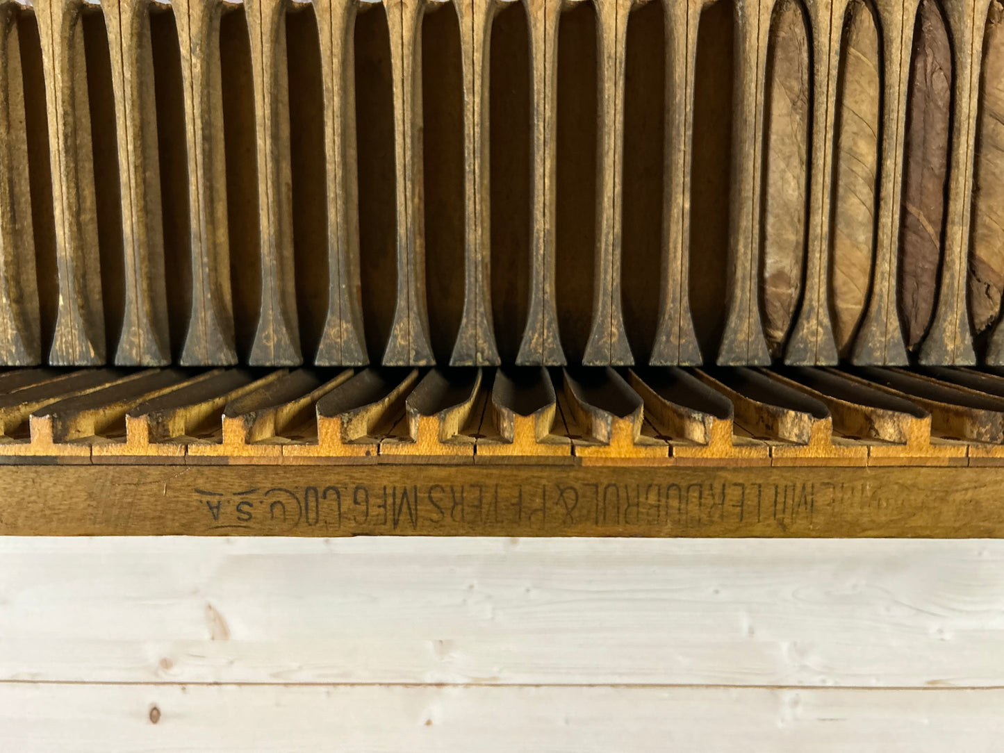 Wooden Cigar Mold-20 Mold