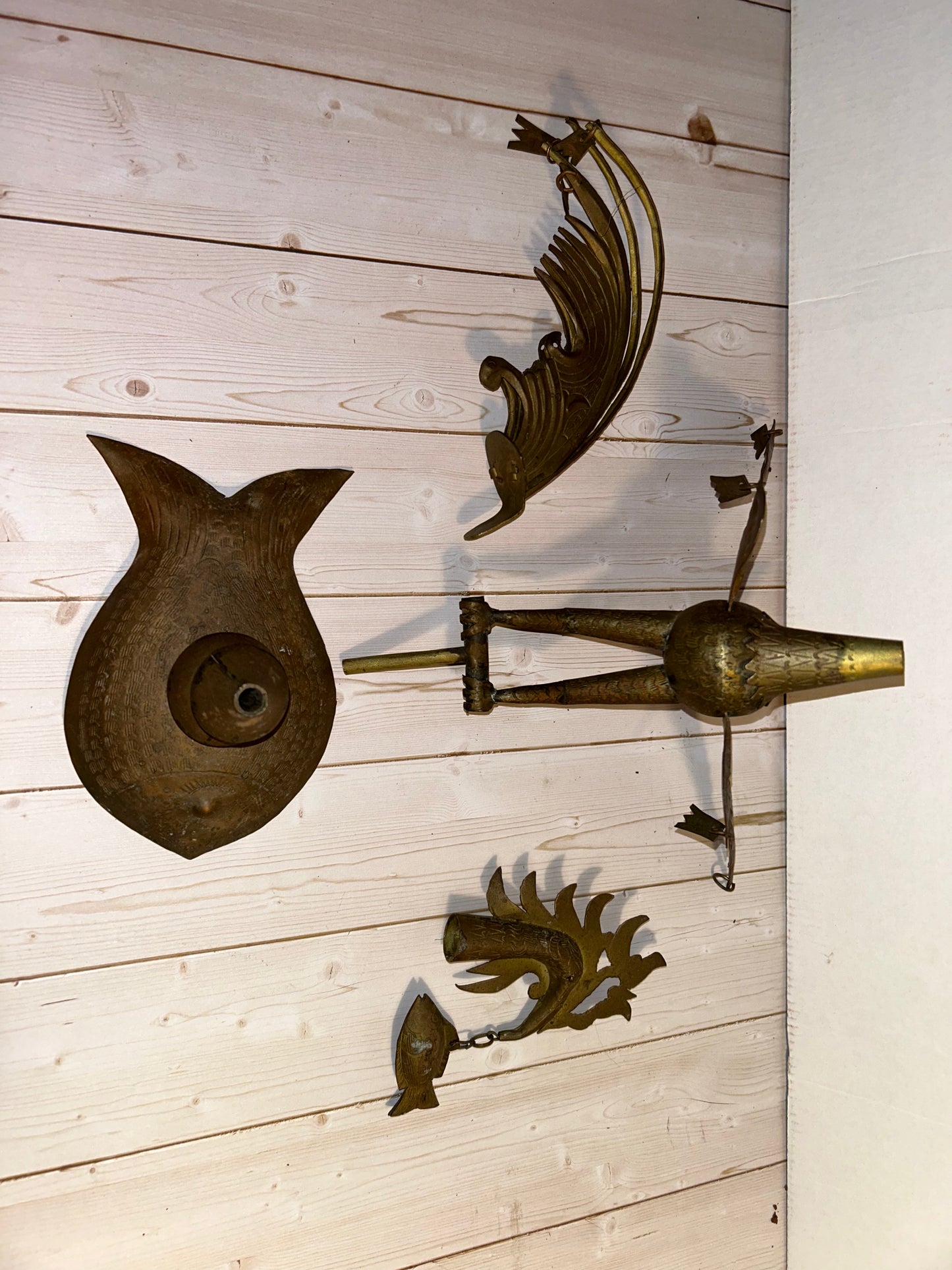 Decorative Bird w/Fish Sculpture