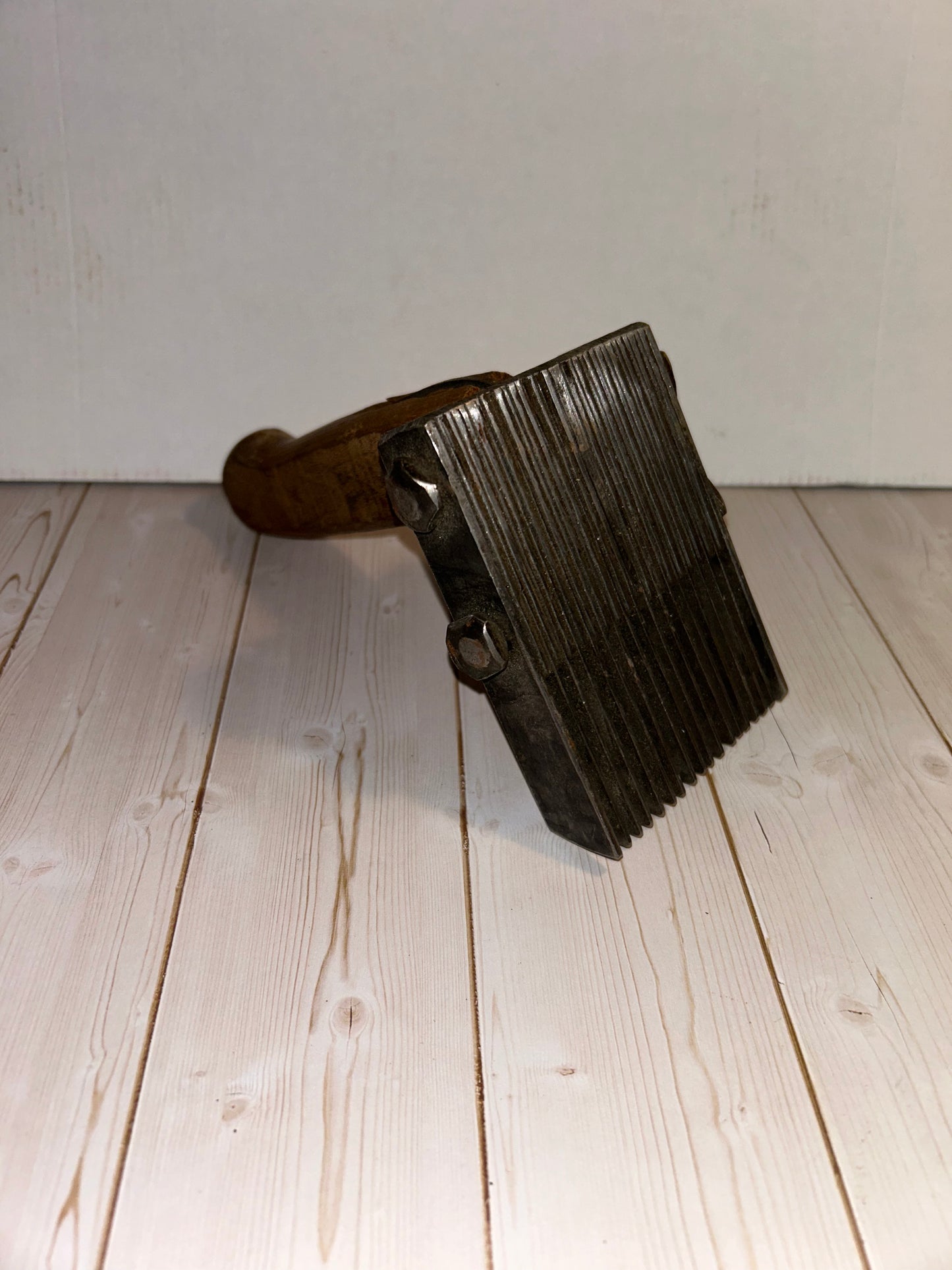 Wood/Metal Weaving Tool