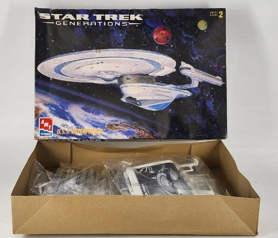 AMT Star Trek USS Enterprise 1701B