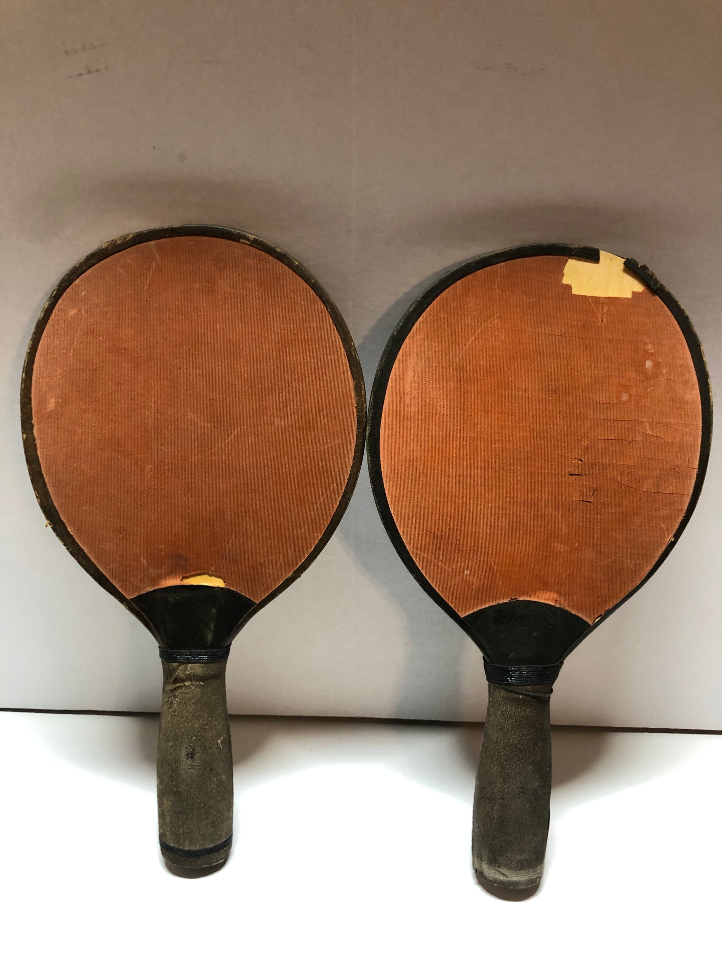 Table Tennis Paddle with Faux Leather Trimmed Blade