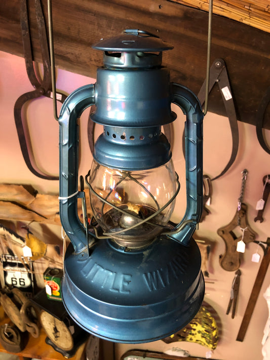 Dietz Little Wizard Lantern