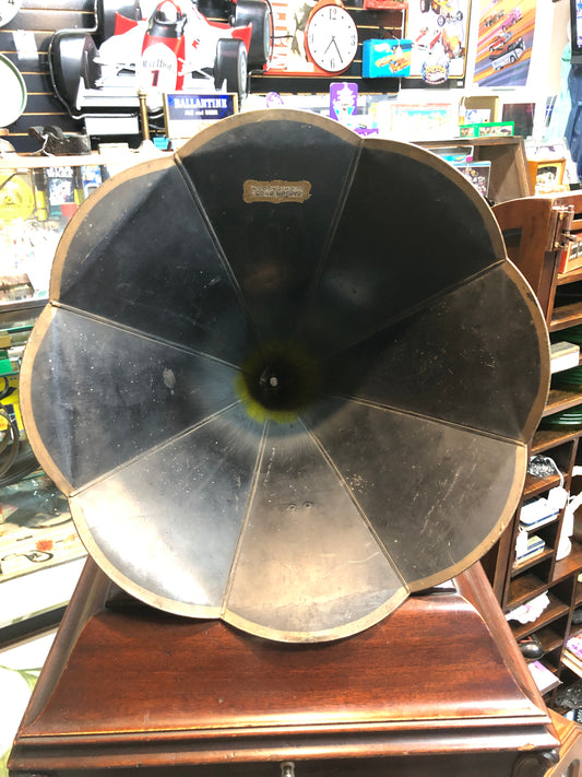Phonograph Horn
