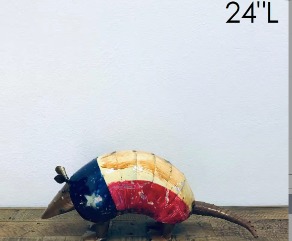 24''  Texas Armadillo