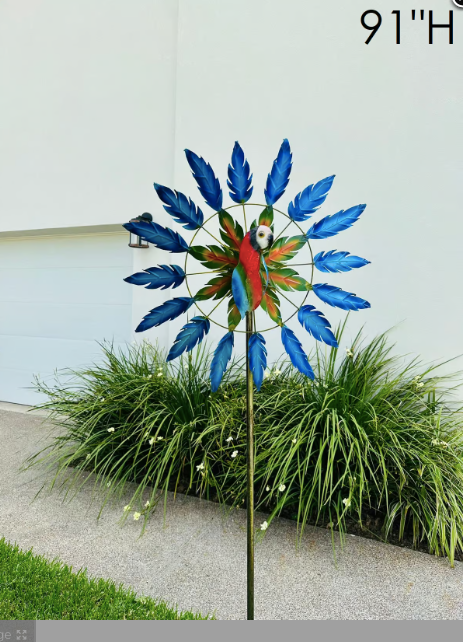 Macaw Stake Spinner