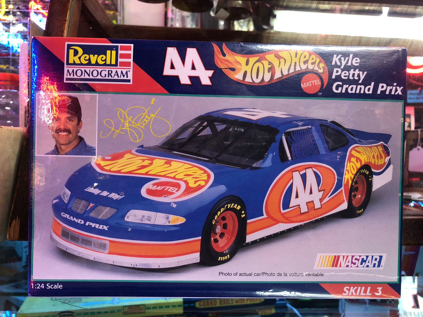 Hot Wheels Kyle Petty Grand Prix Model Kit