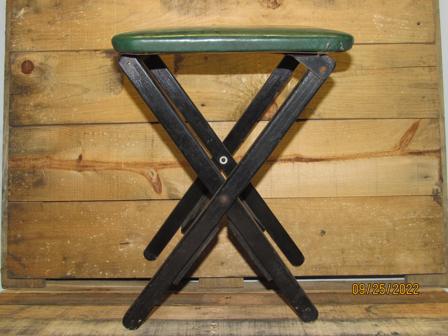 Vinyl Seat Camp Stool