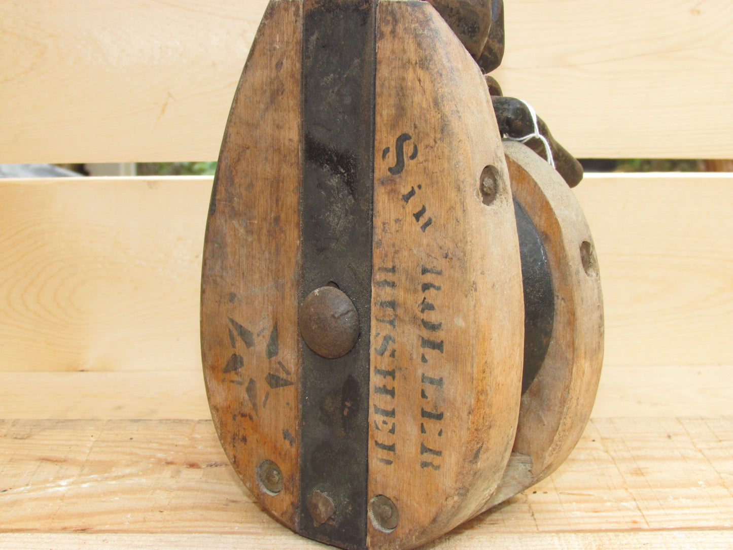 Wood Pulley with Large Hook